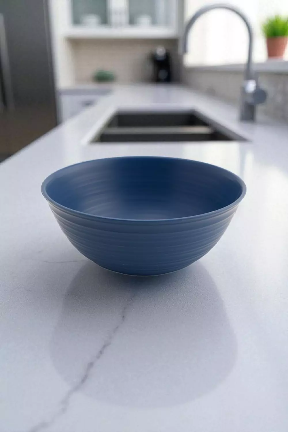 <h4 style="text-align: center"><span style="color: rgb(0, 0, 0)"><strong>Essential™ Kitchen Bowls</strong></span></h4>