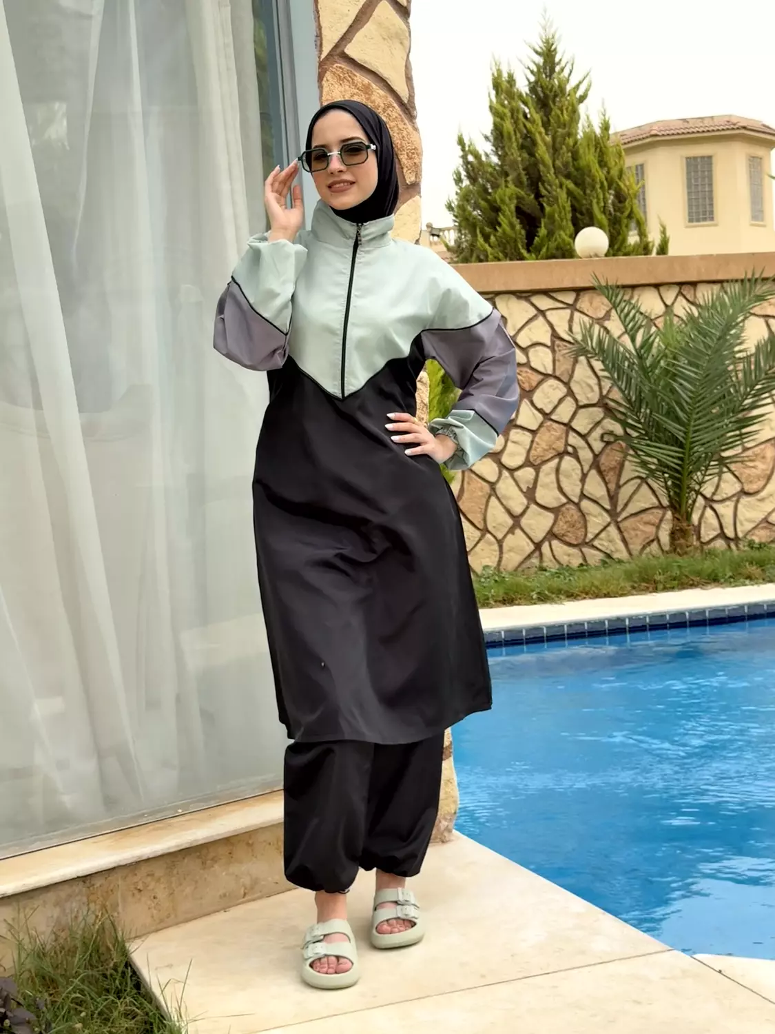 Burkini - Code 104 | Mint & Black 2