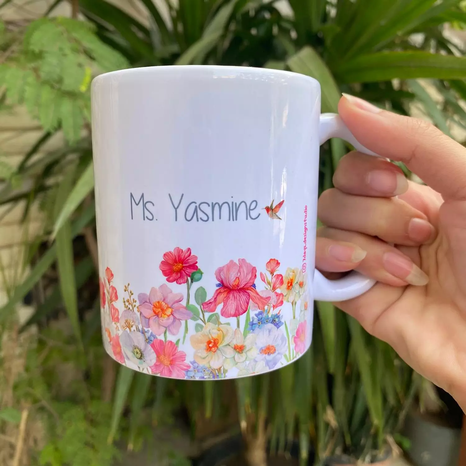 Blue Flowers Gift Box      3