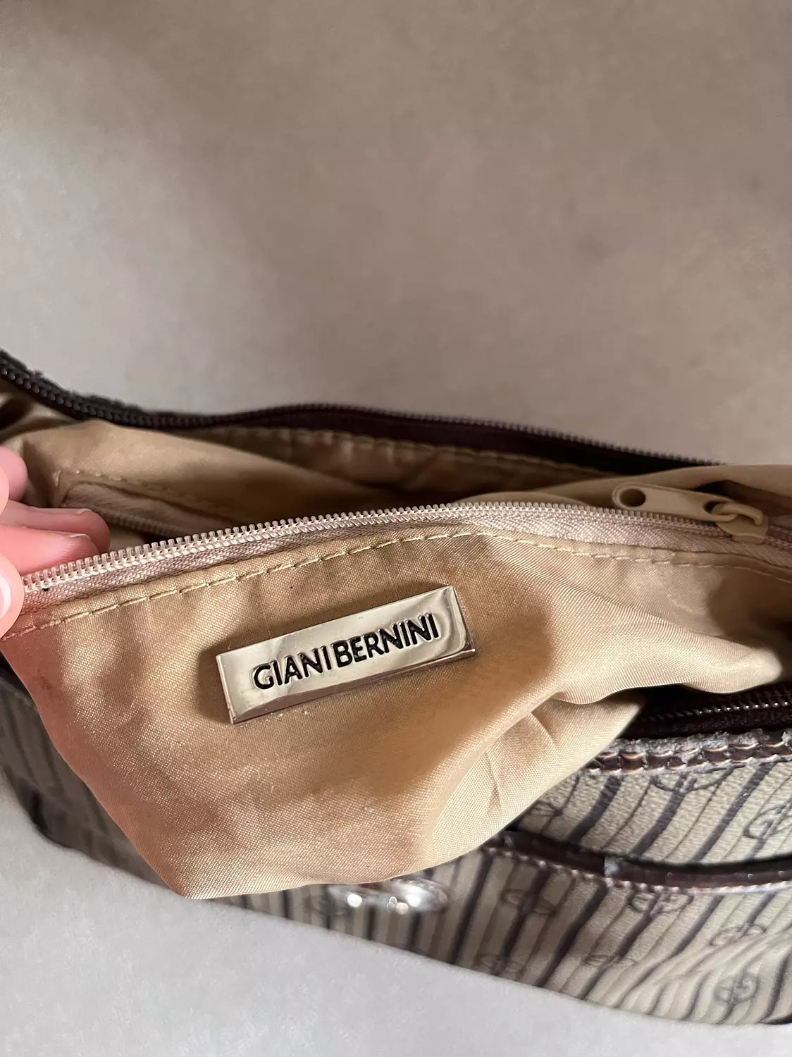 Authentic Giani Bernini monogram shoulder bag 4