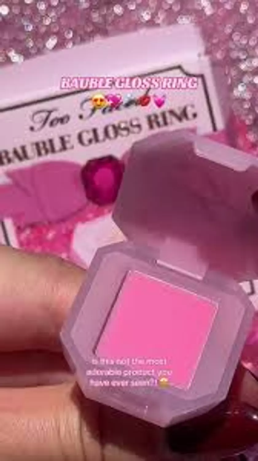  too faced Bauble Gloss Ring lip gloss 4