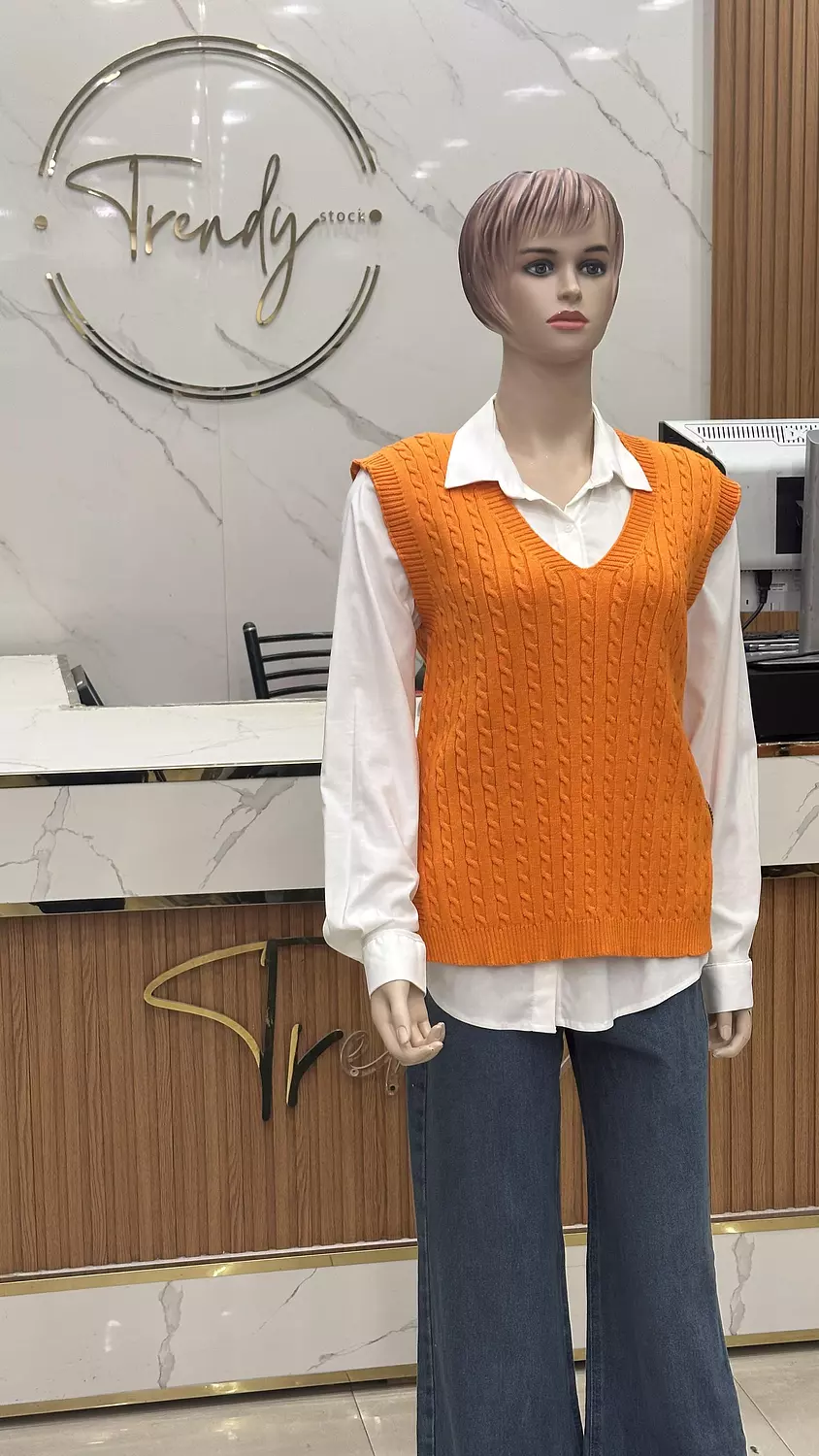 V-neck Sweater Vest 7