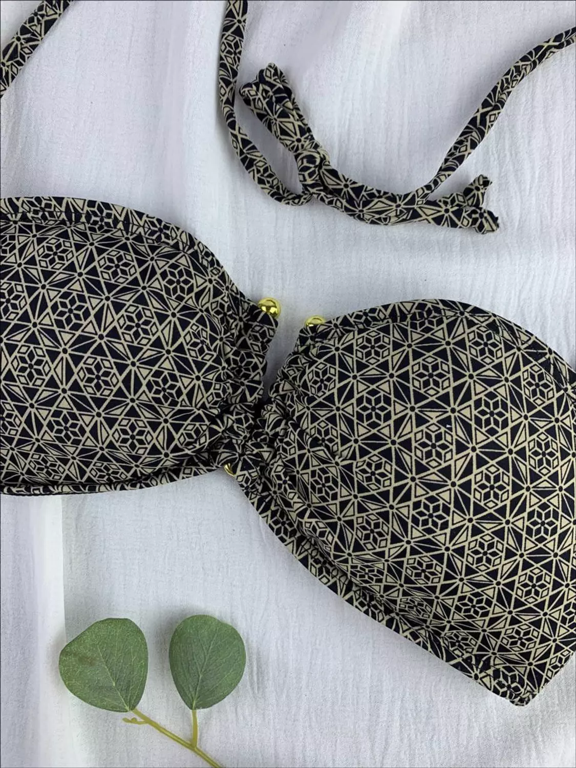 Unwired bukini top made in Germany hover image
