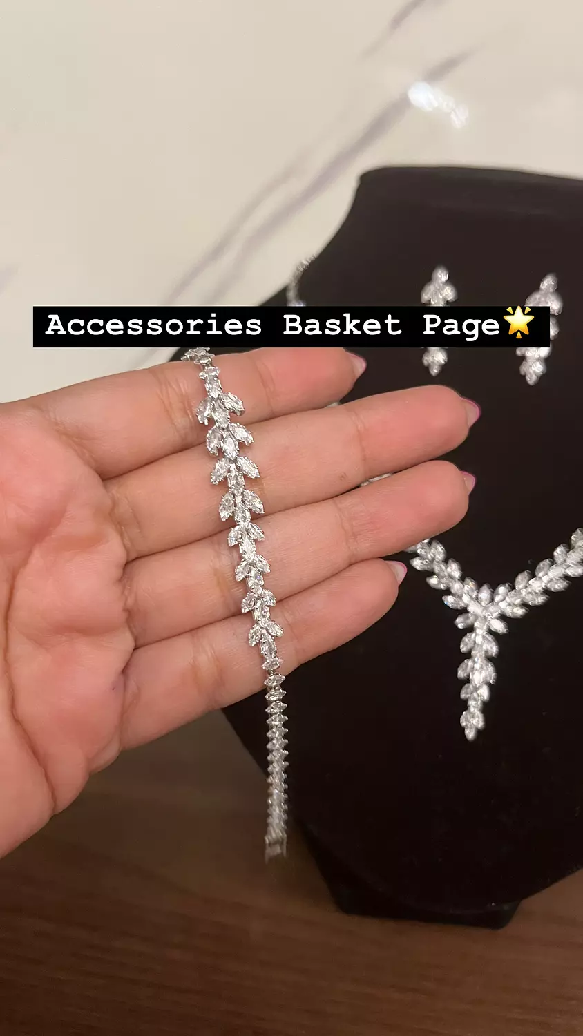 V shape zircon set 2