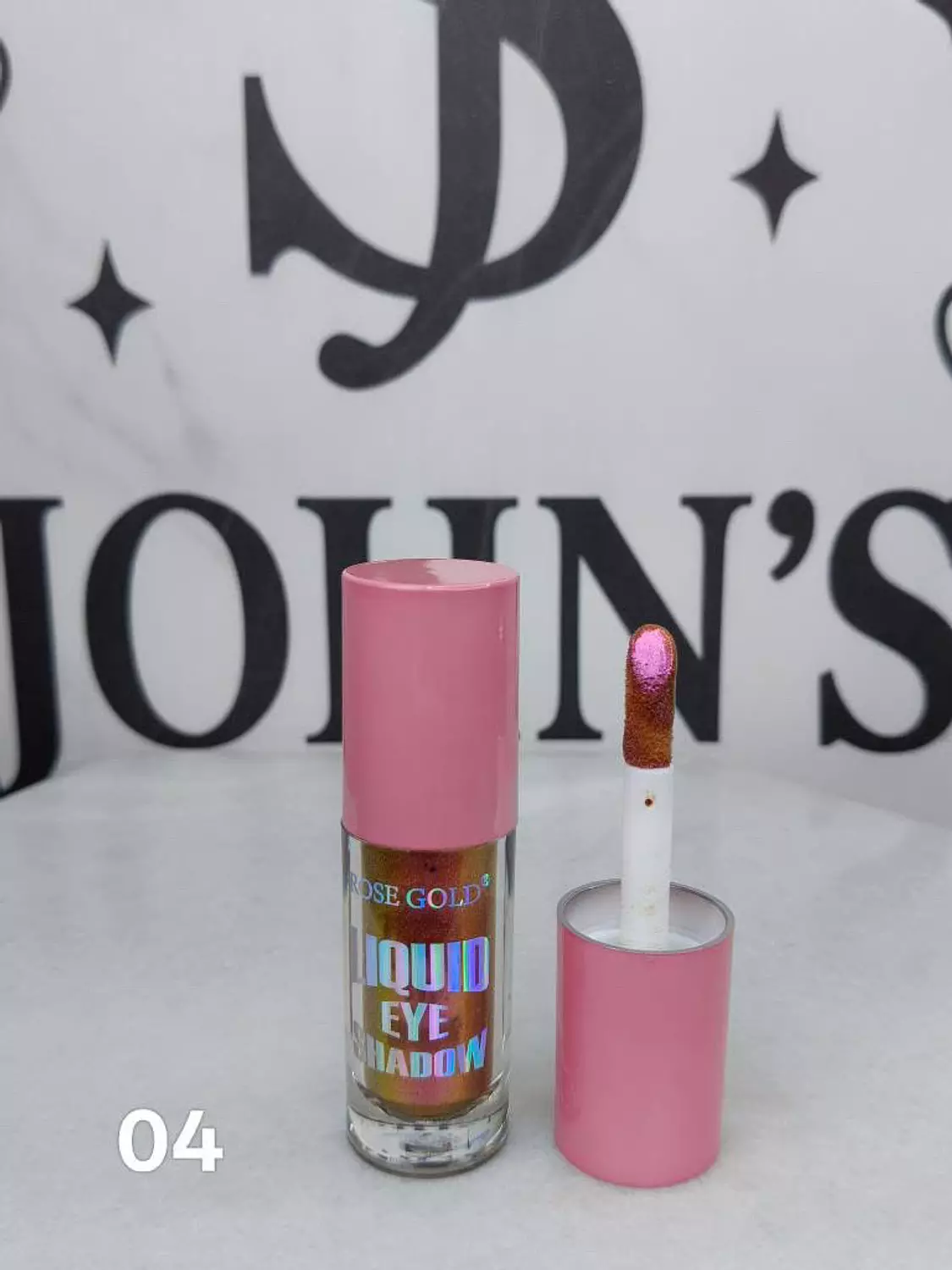 Liquid Eyeshadow Rose Gold 4