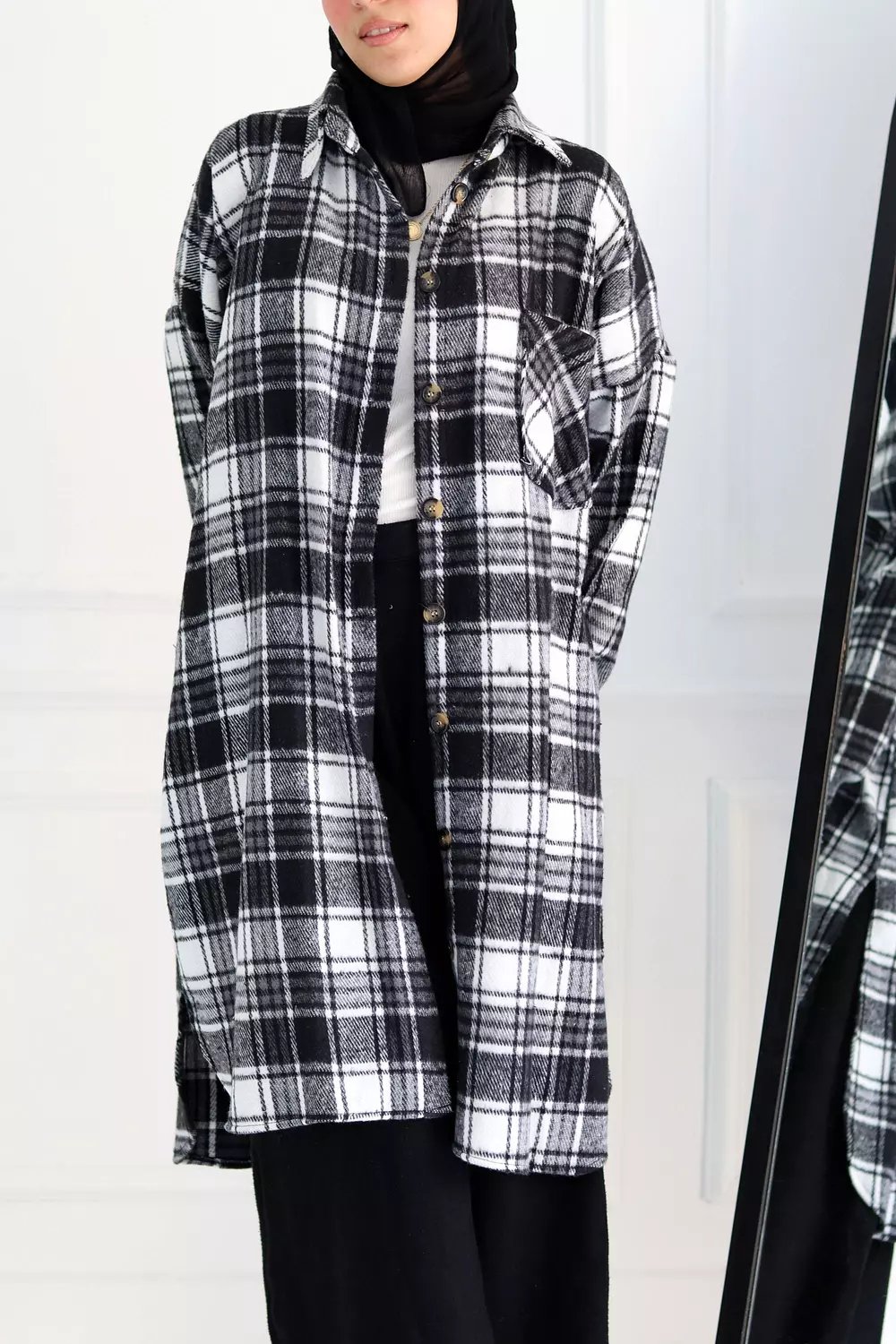 Black & White Checkered Oversize Shirt 8