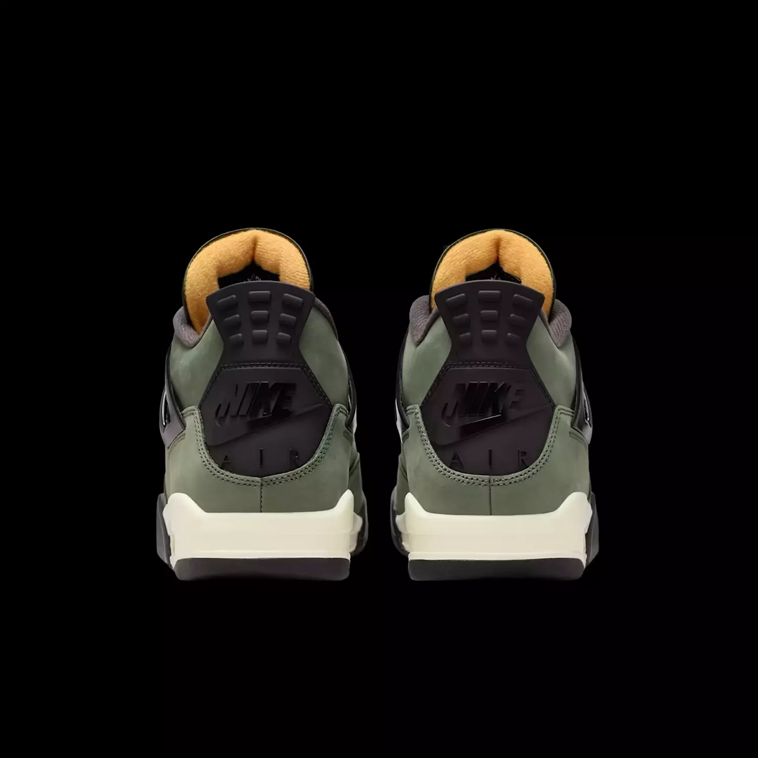 Air Jordan 4 x UNDEFEATED 'Deep Green and Clementine' 5