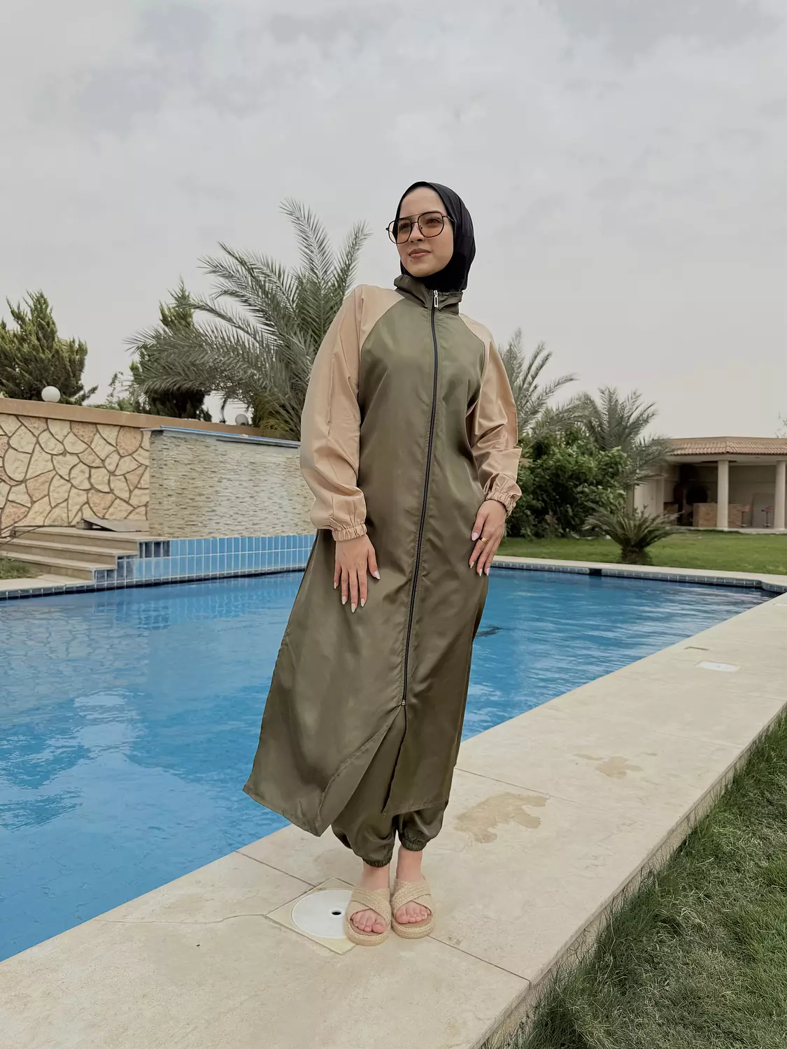 Burkini Code 105 | Olive & Beige hover image