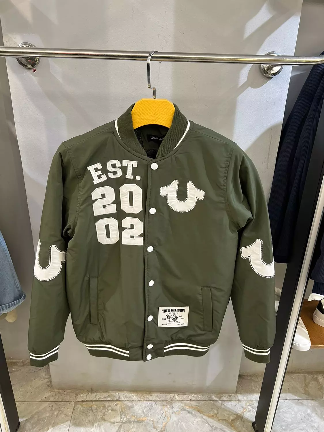 TRUE RELIGION JACKET 1 3