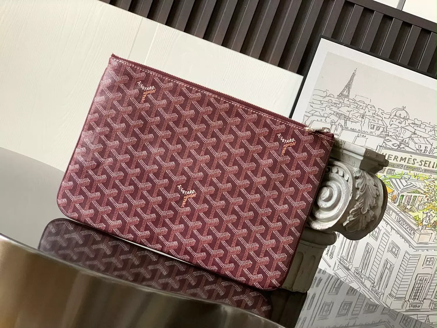 Go Yard clutch Red hover image