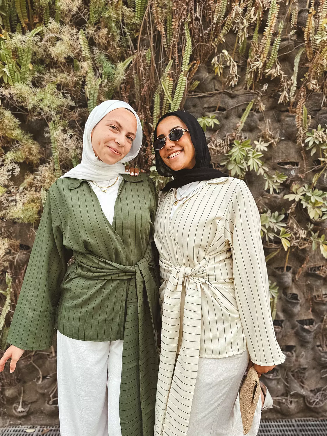 <h3><span style="color: #7d6841">Kimonos</span></h3>