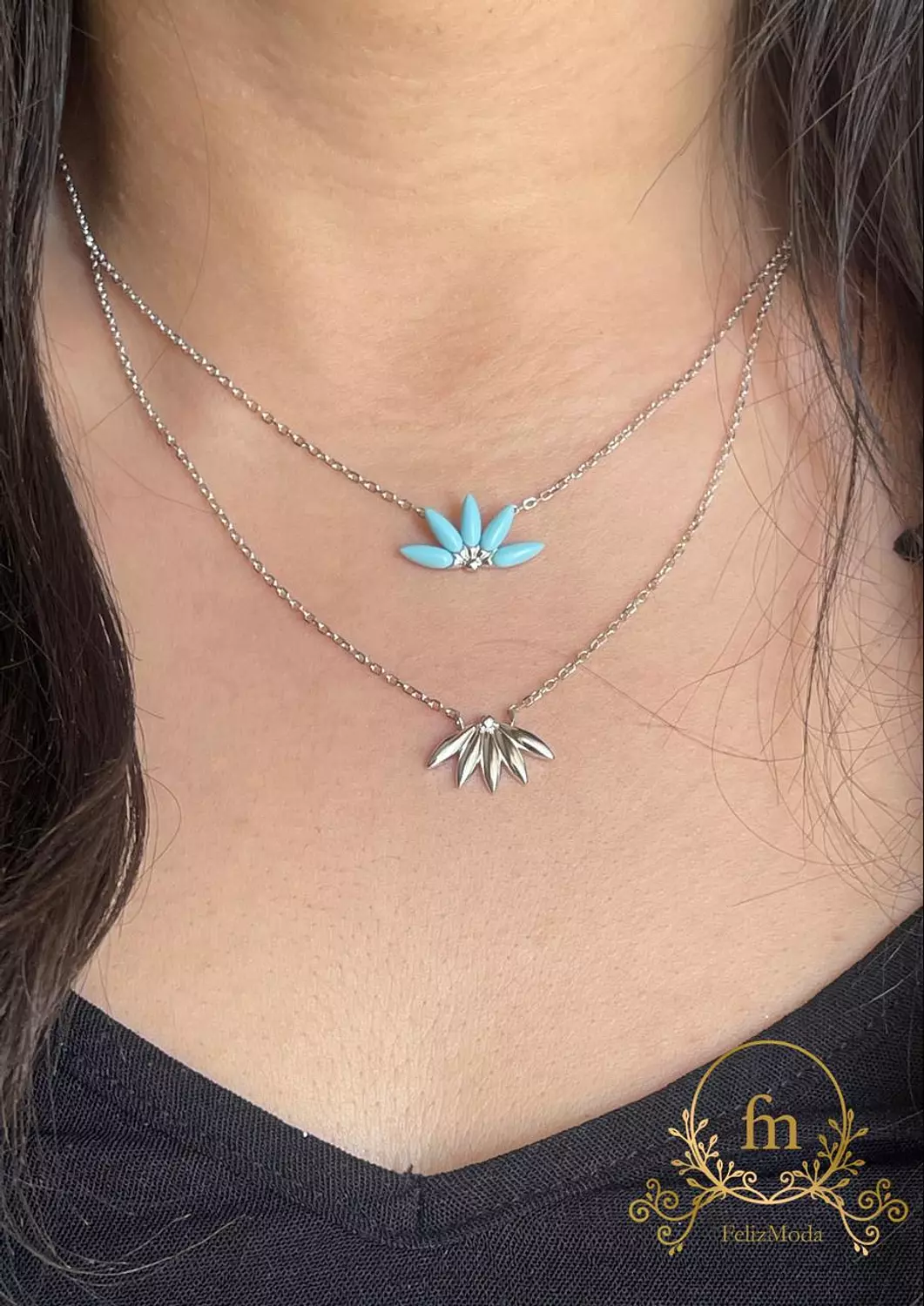 Half Fayrouz flowers silver necklace double layered image