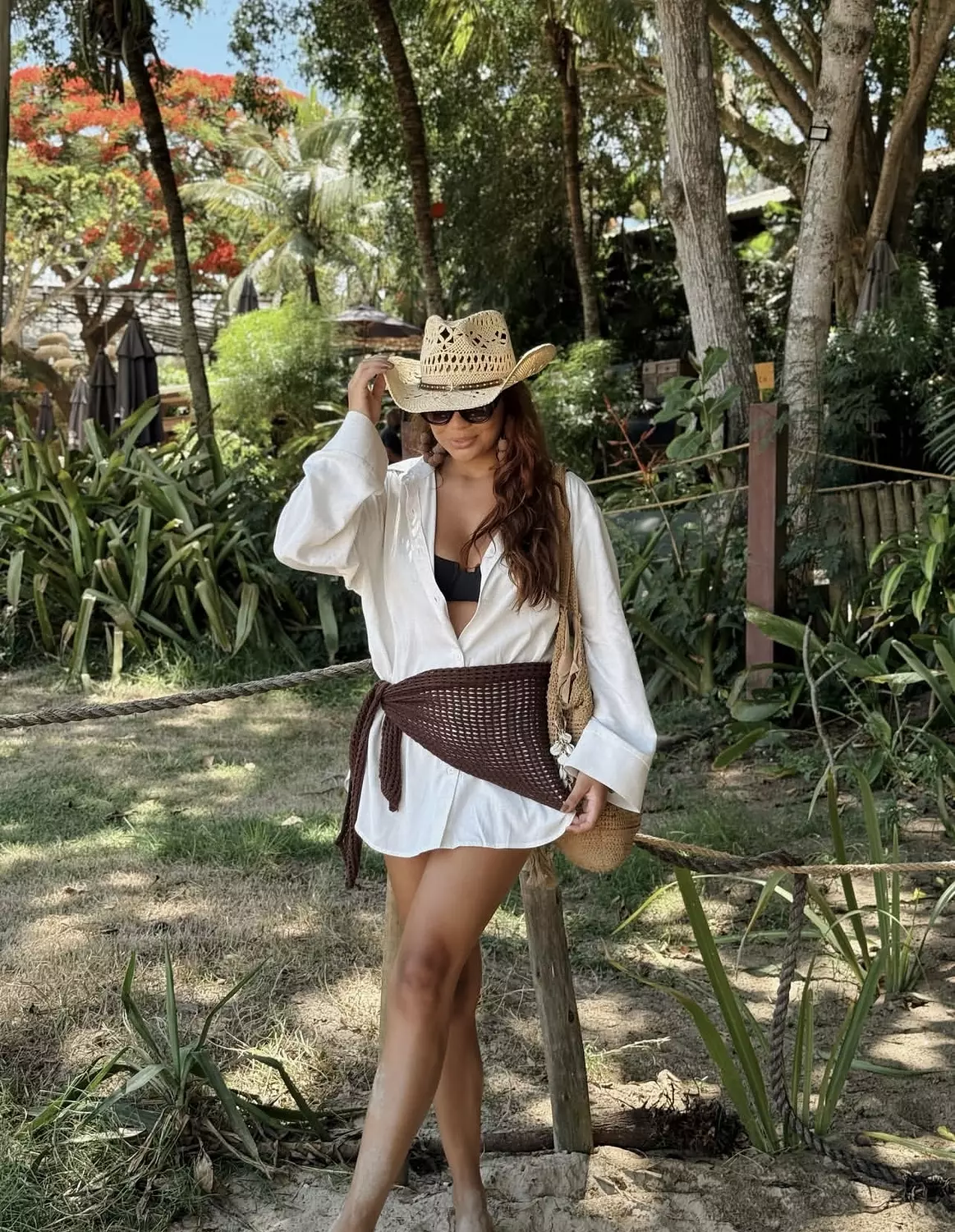 Light beige seashell Hat  3