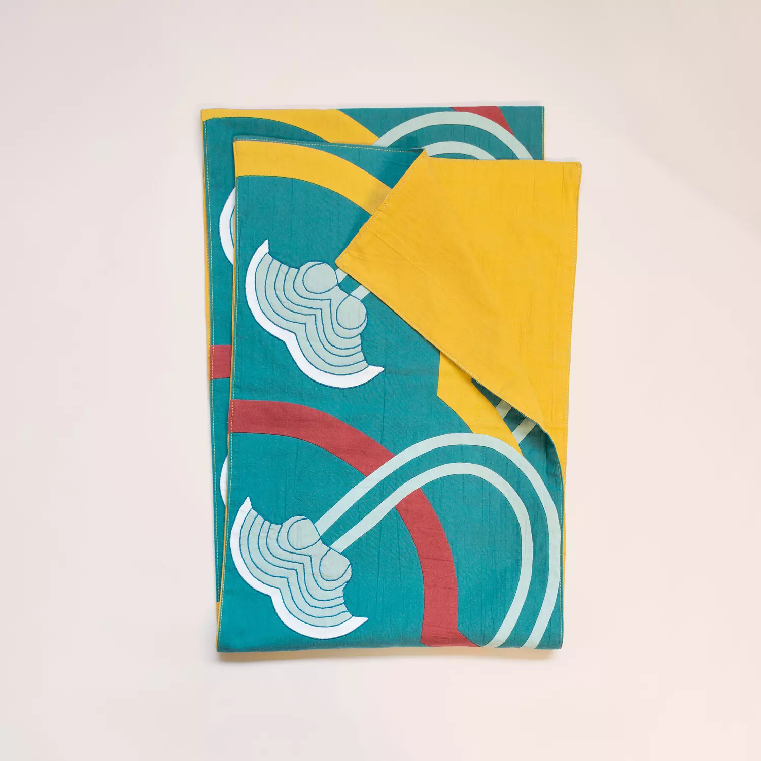 Hayy Table Runner image
