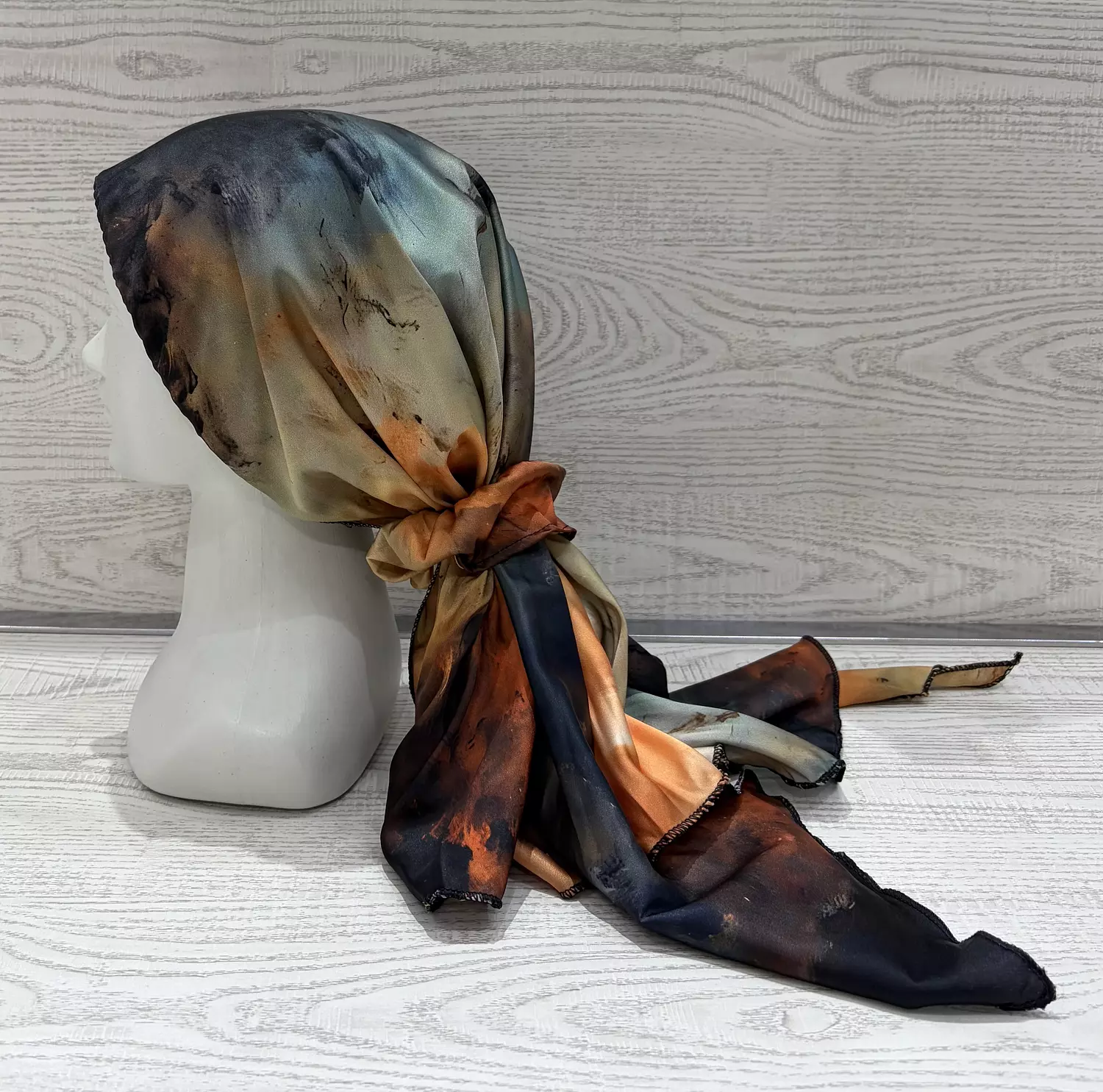 Turban-Scrunhie-Planets image