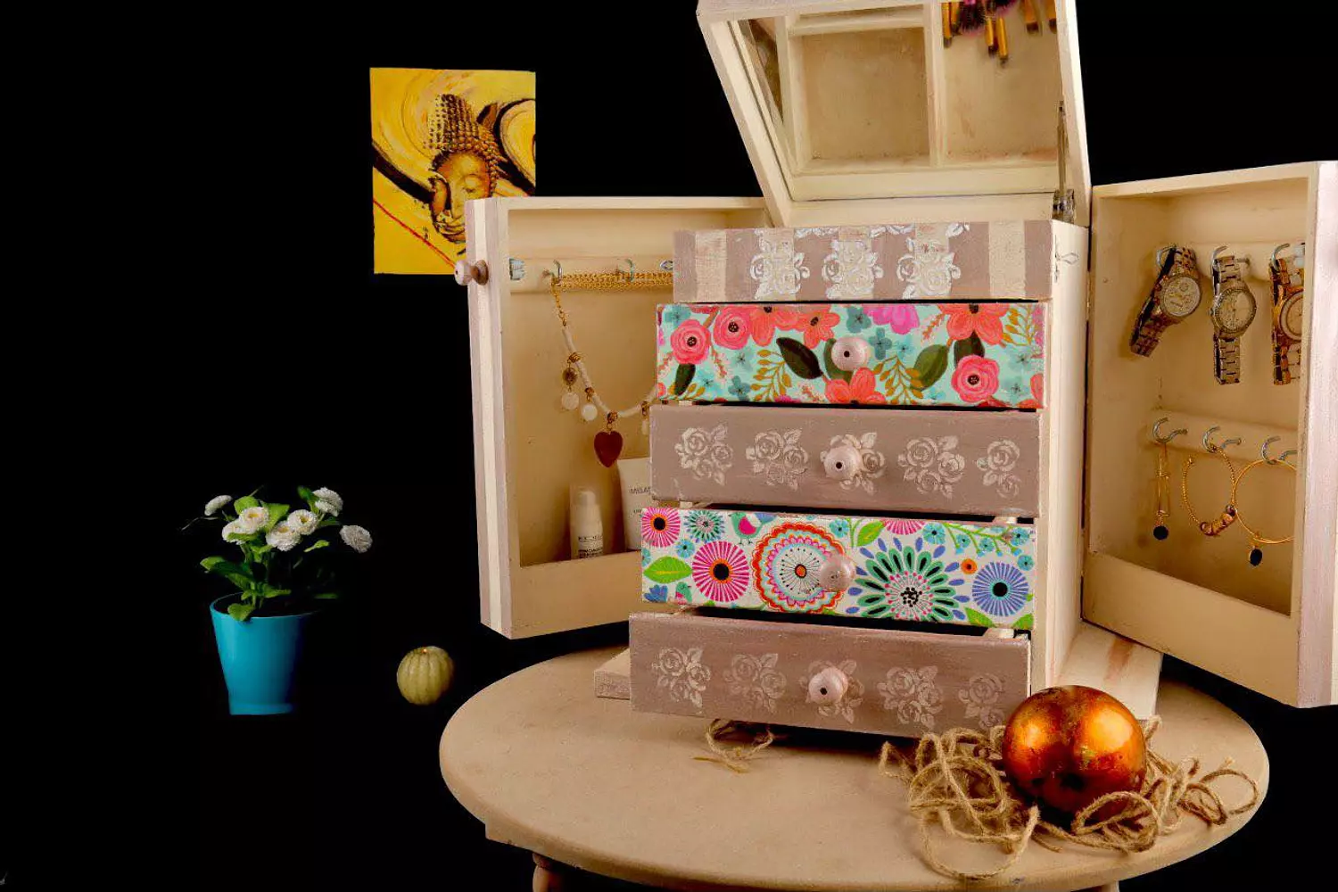 Boho bloom chest image
