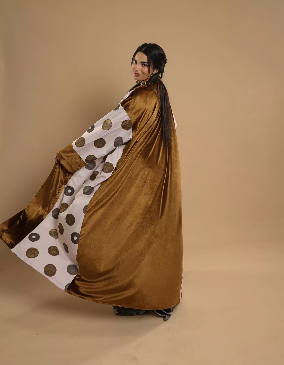 Atayef Abaya 1