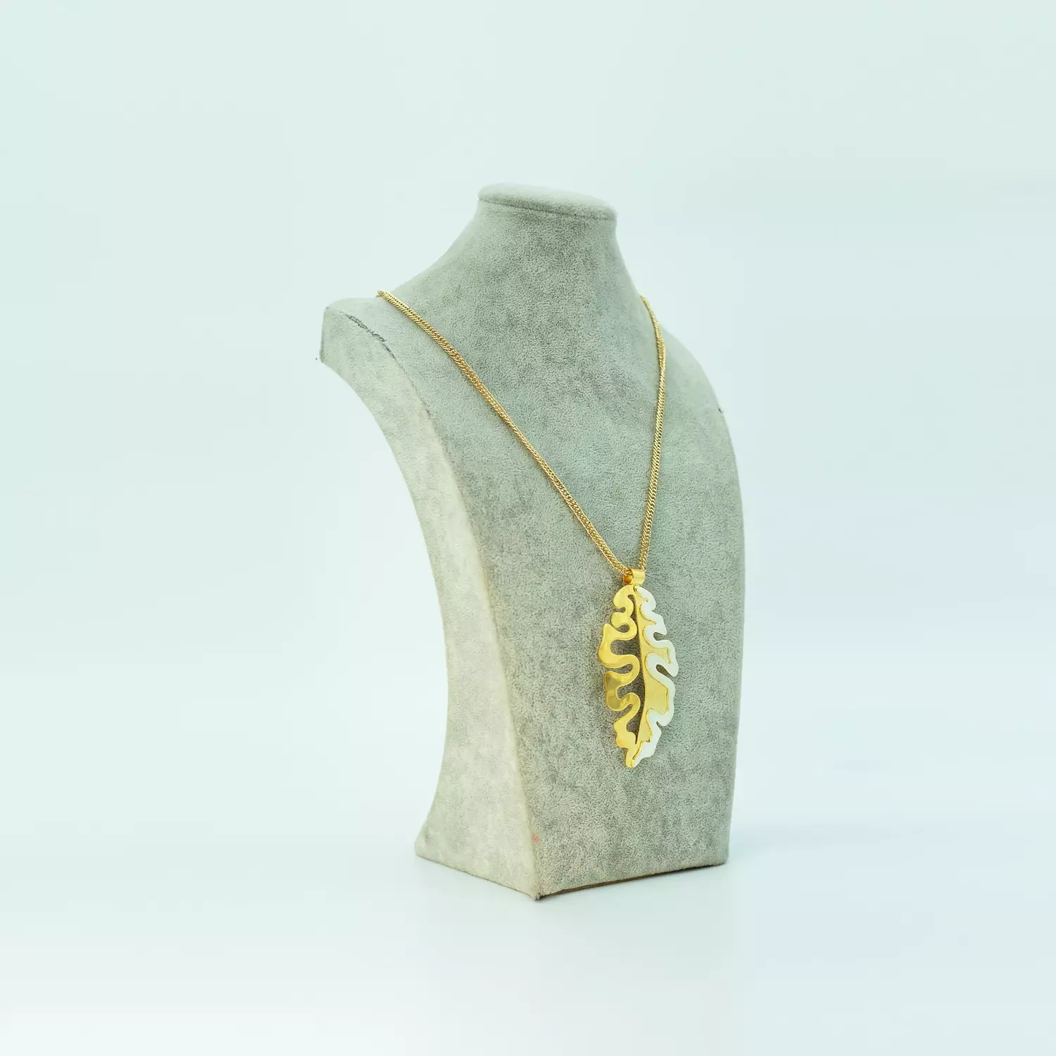 Two-layer brass chain plated with matte and shiny gold, silver and platinum - 60 cm - Mulberry leaf image