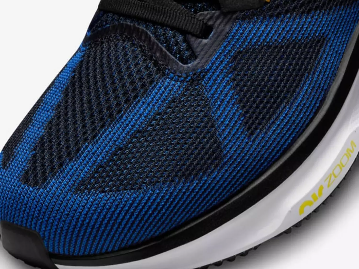 Nike Structure 25 3