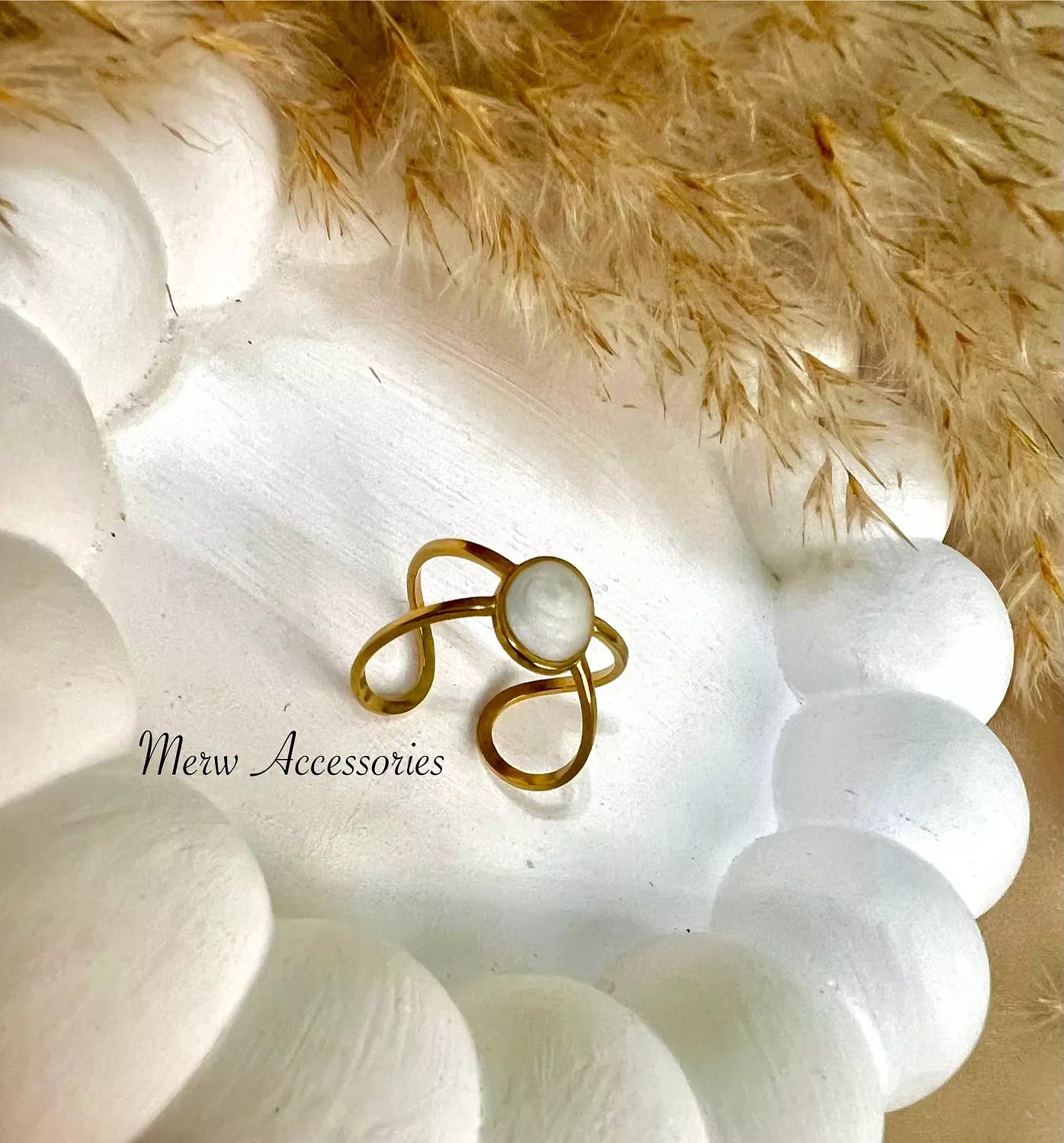 White cross ring image