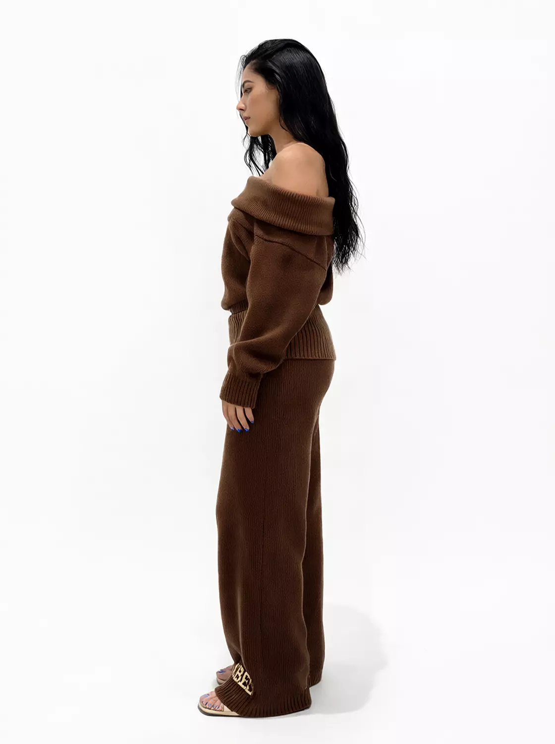 knit duo in chocolate brown  1