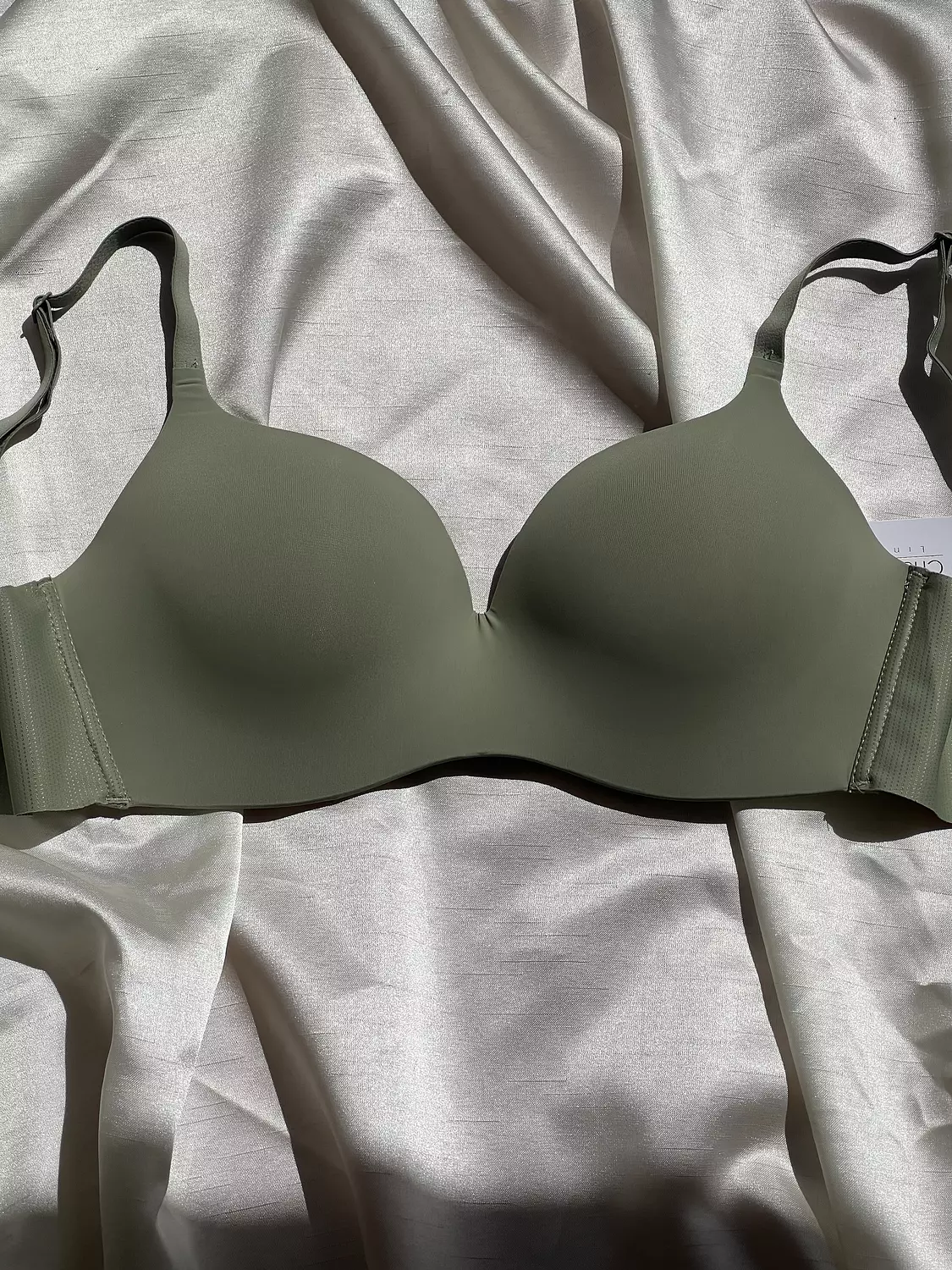 Seamless Non Wired Bra  2