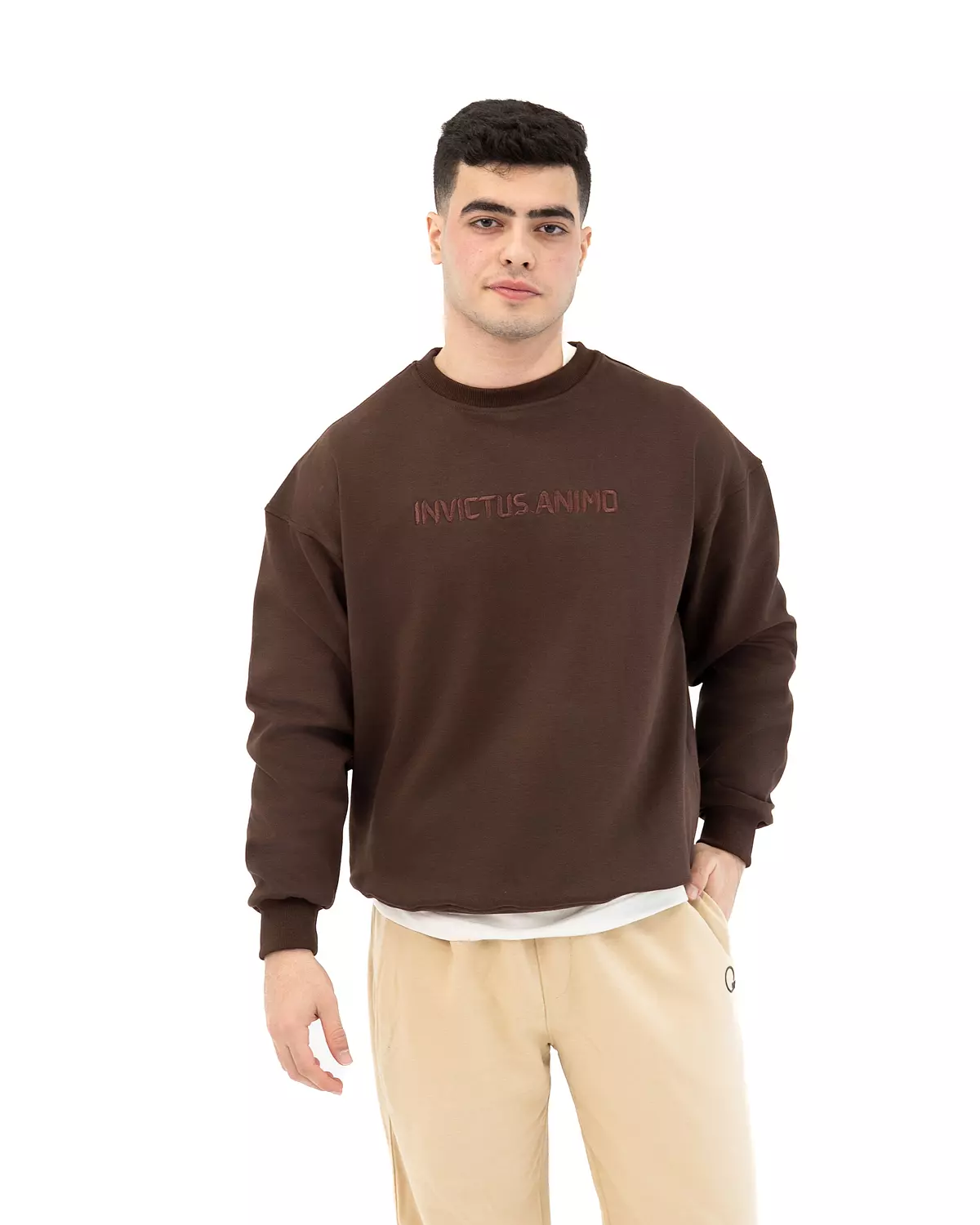 <p style="text-align: center"><strong><br>Brown Crewneck</strong></p>