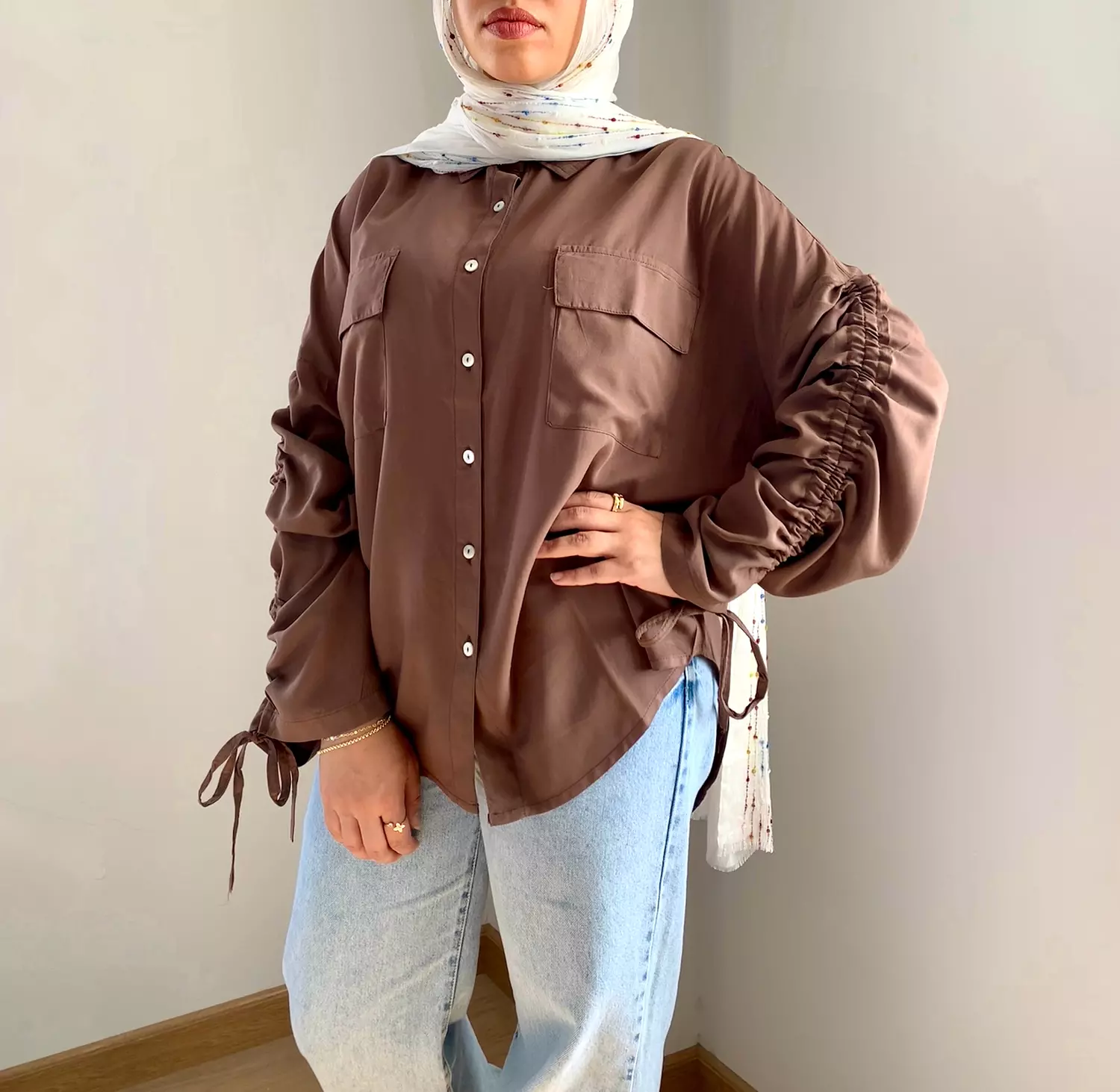 Drawstring sleeves blouse in Brown 2