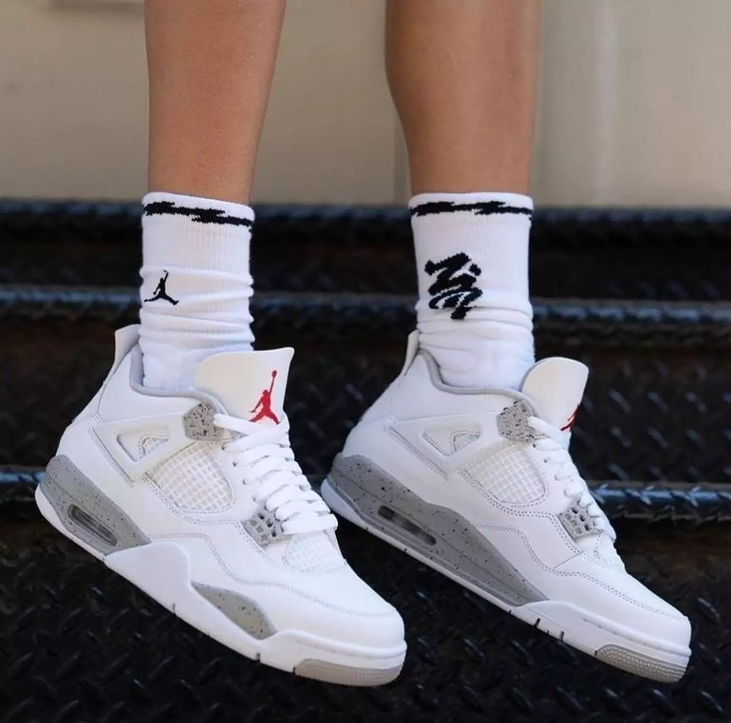 Jordan 4 ‘ Oreo White ‘ 1