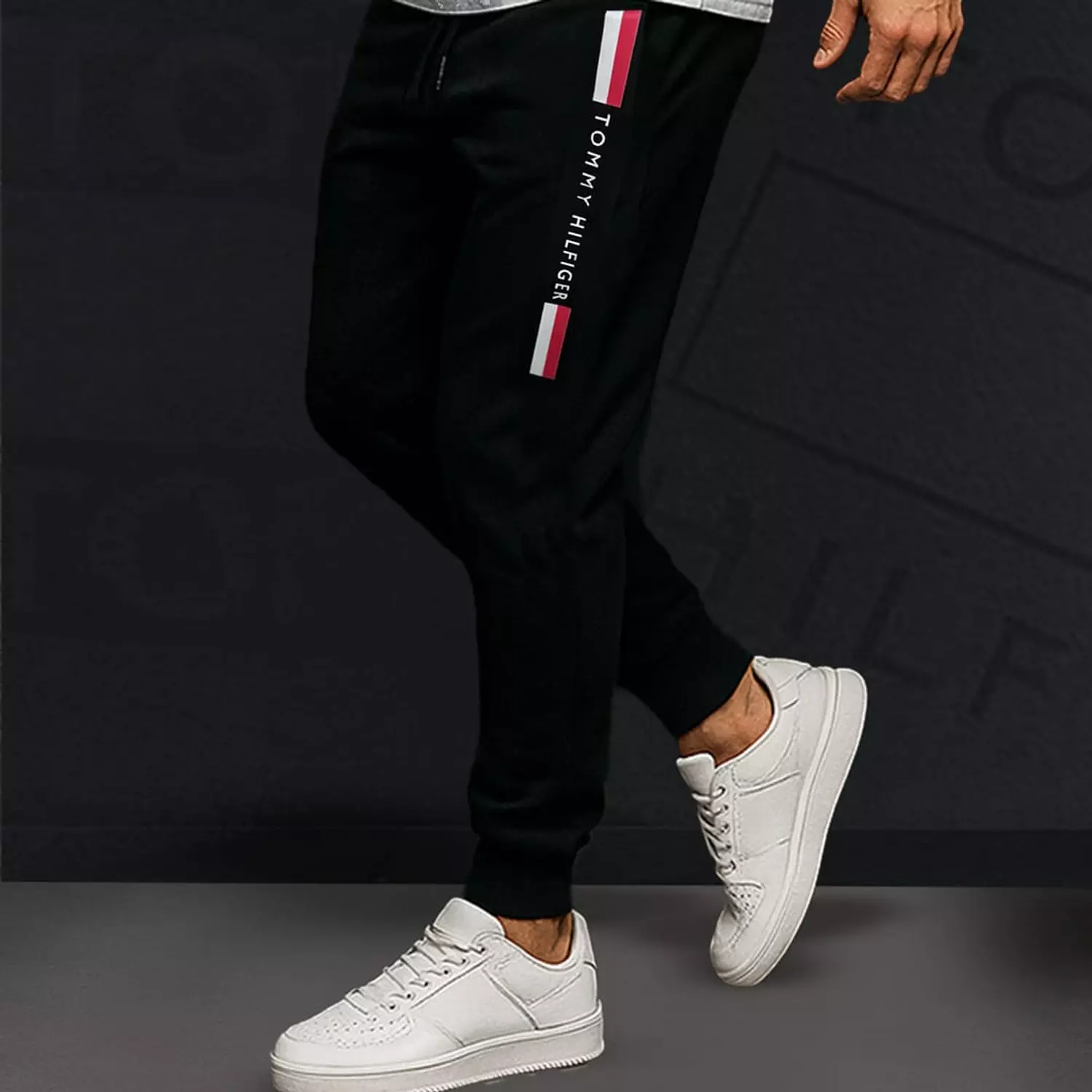 Pants Tommy Twela hover image