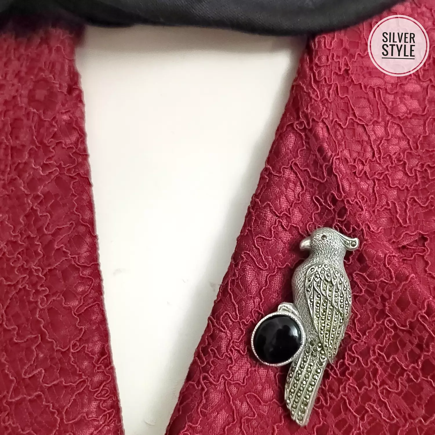 Onyx stone Brooch  image