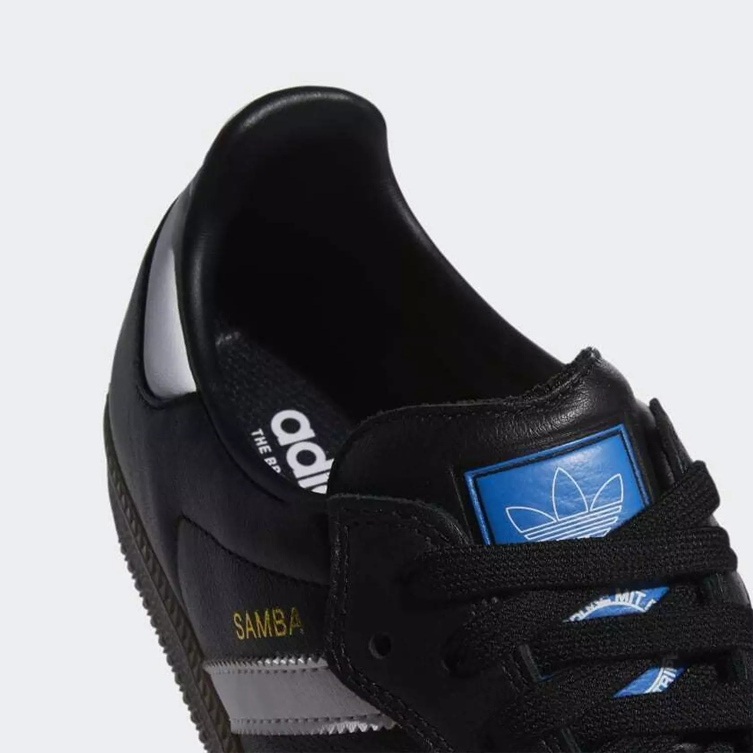 adidas Samba ADV, core black / cloud white / gold metallic 4