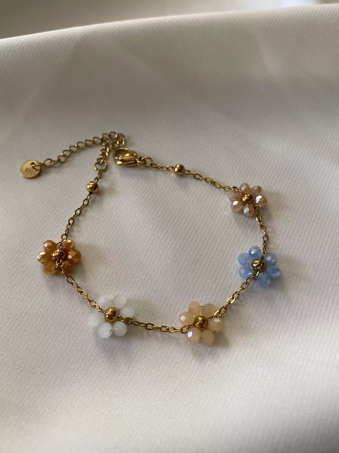 Colored Daisy Bracelet image