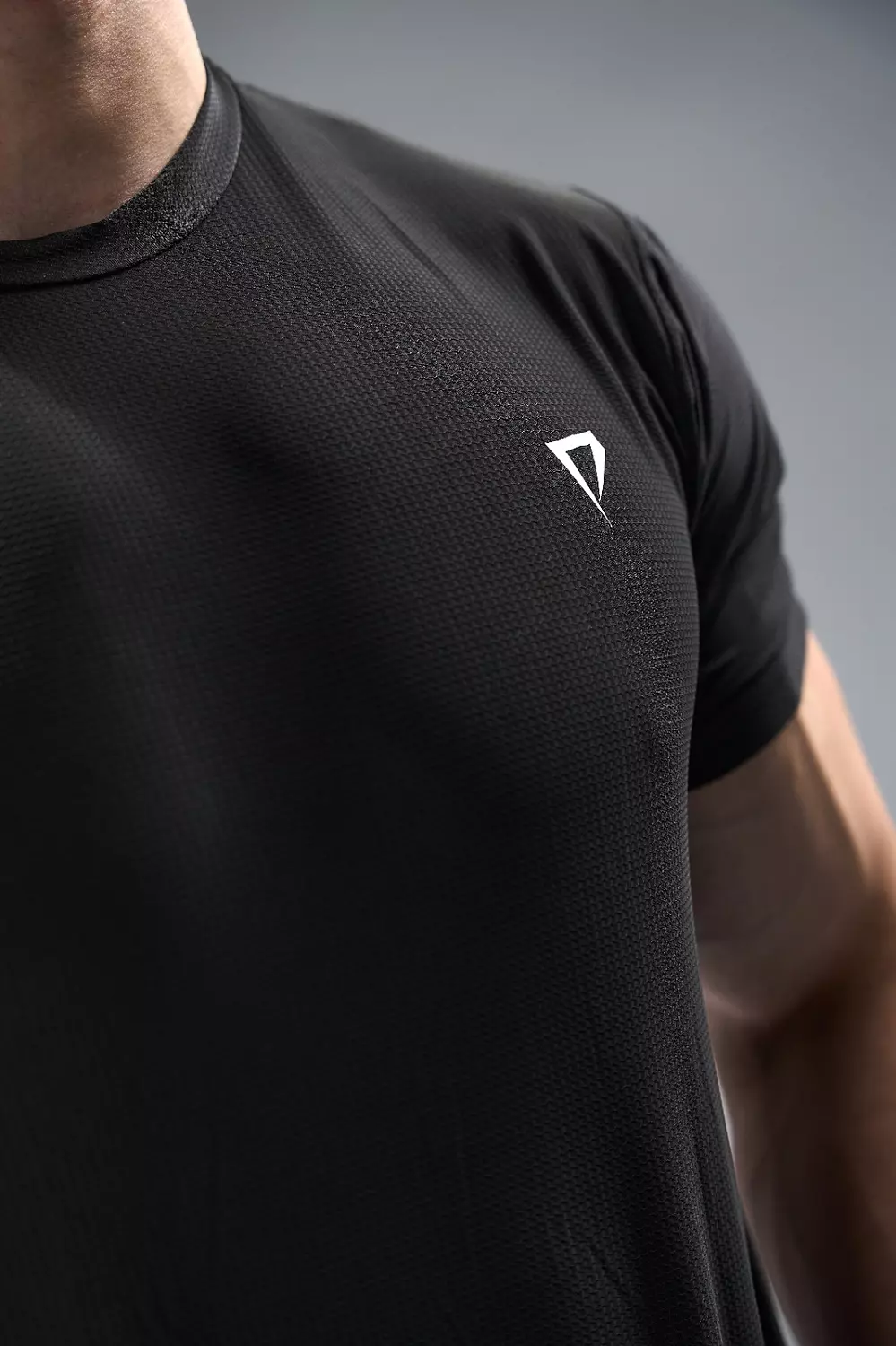 MEN'S CORE TECH T-SHIRT - black 10