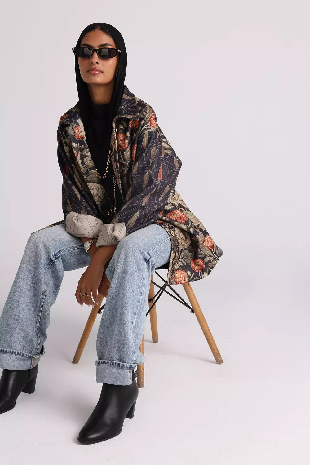 The Tapestry Jacket - Black 5