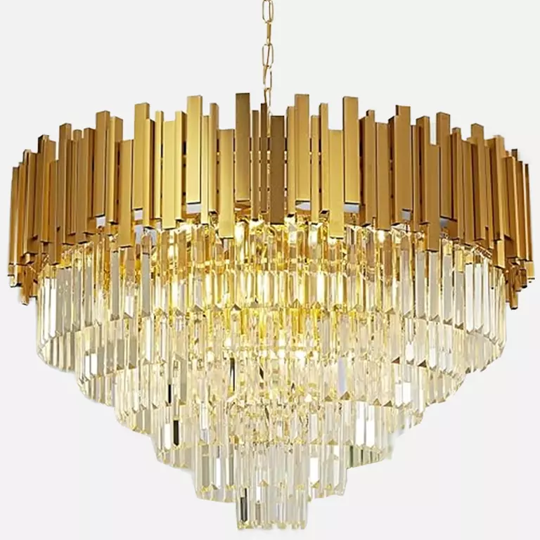 <p><strong>Modern – Crystal Chandelier</strong></p><hr><p></p>
