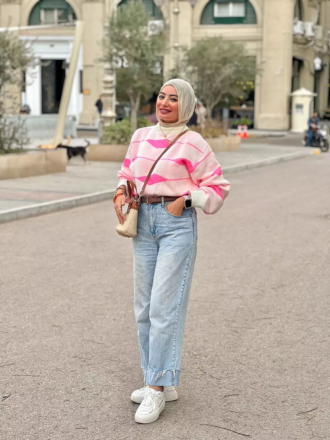 Pinky pullover  image