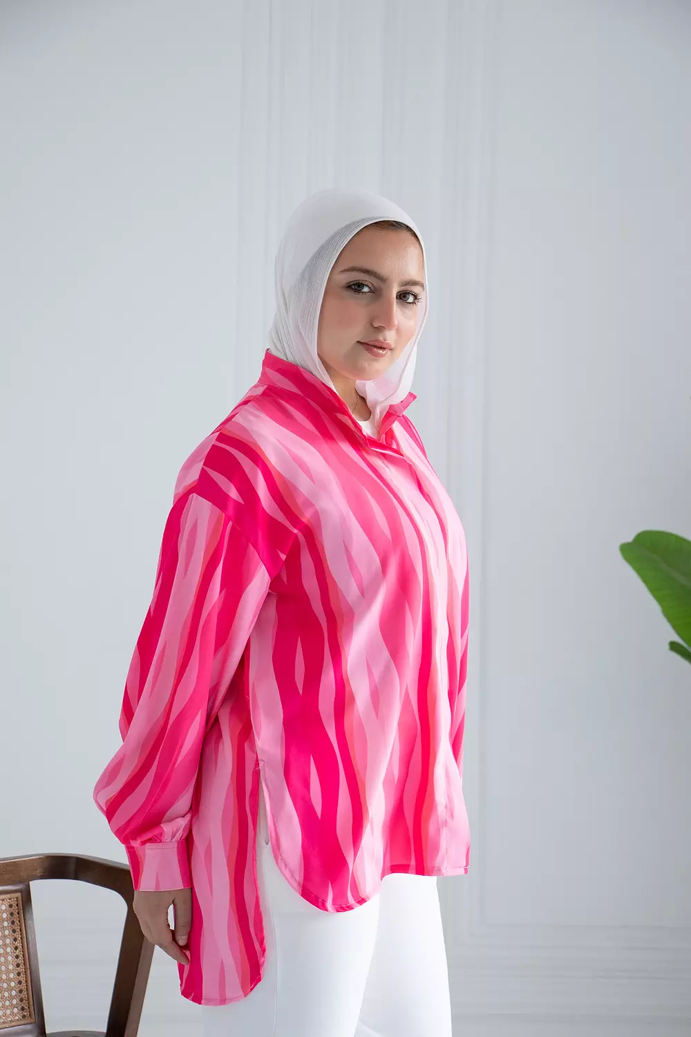 <p><strong><span style="color: rgb(168, 27, 98)">PINKY PINKY BLOUSE</span></strong></p>