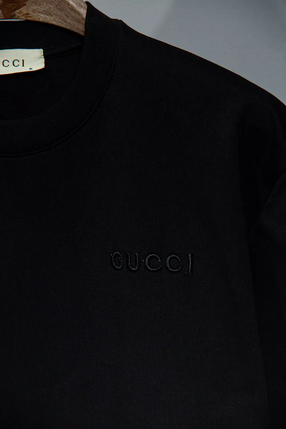 GUCCI TSHIRT \ 199700 2