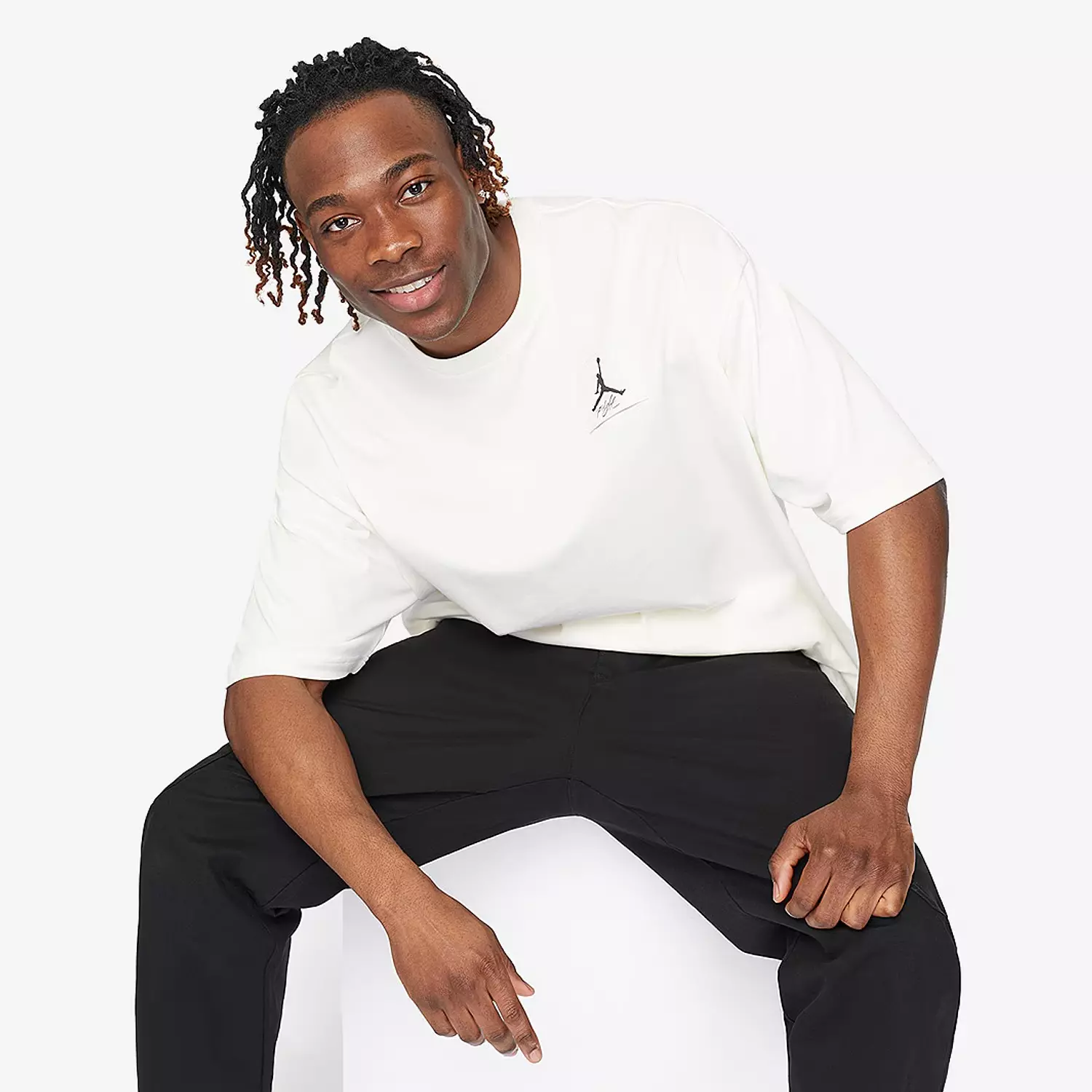 T-shirt air jordan white hover image