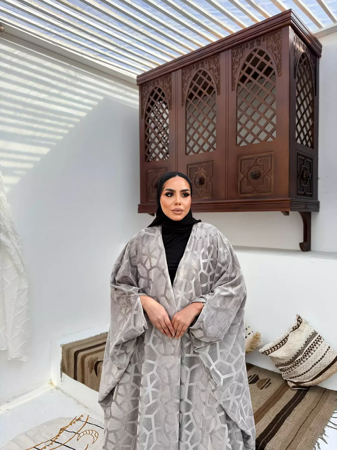 Layal Al-Fidda (Stone Grey) 4