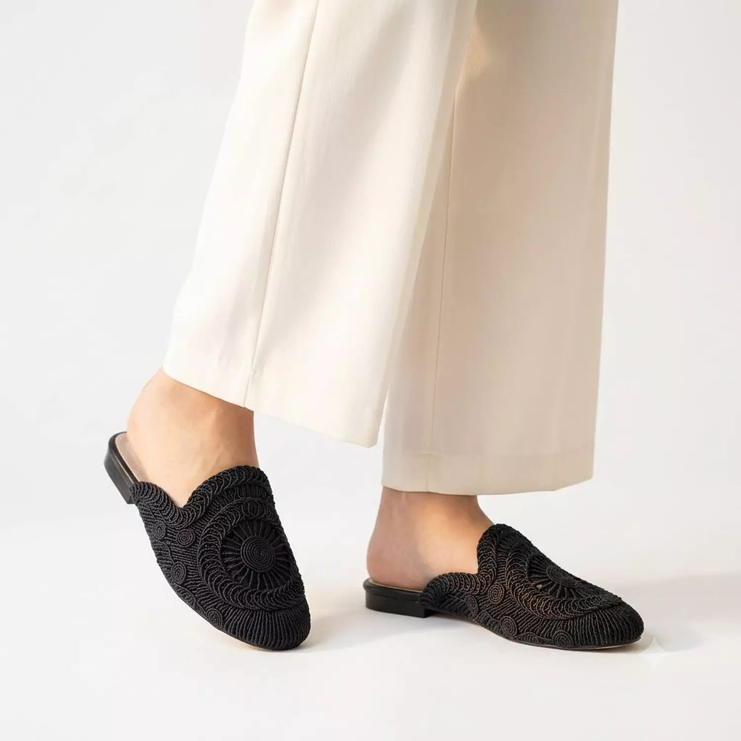 Woven Crochet Mule Flats 3