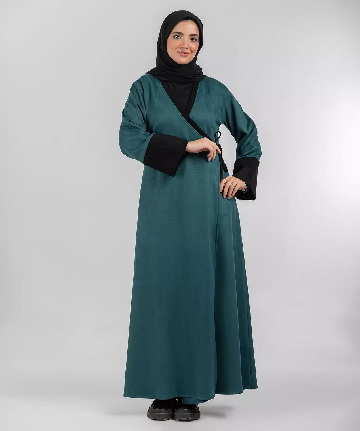 Wrap-Abaya-Pine image
