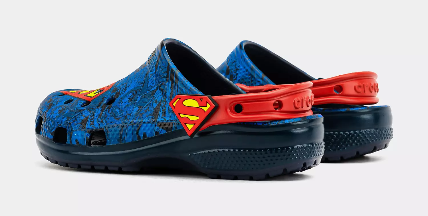Crocs Superman Classic Clog 3