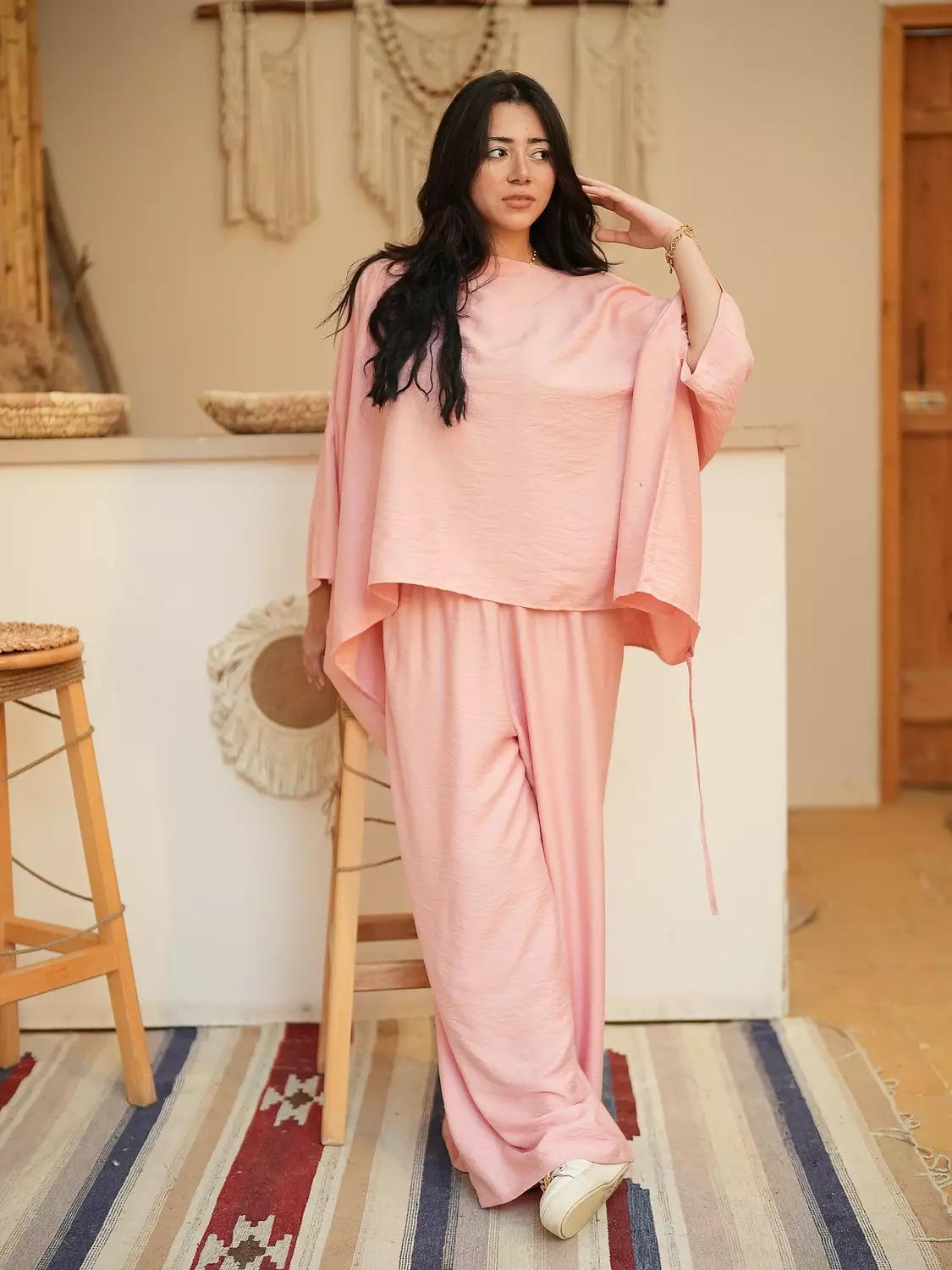 PEACHY PINK WOMAN SET image