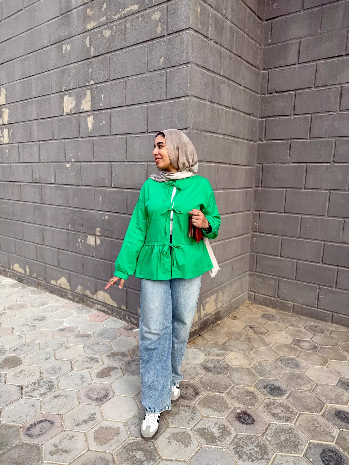 BOW BLOUSE IN GREEN