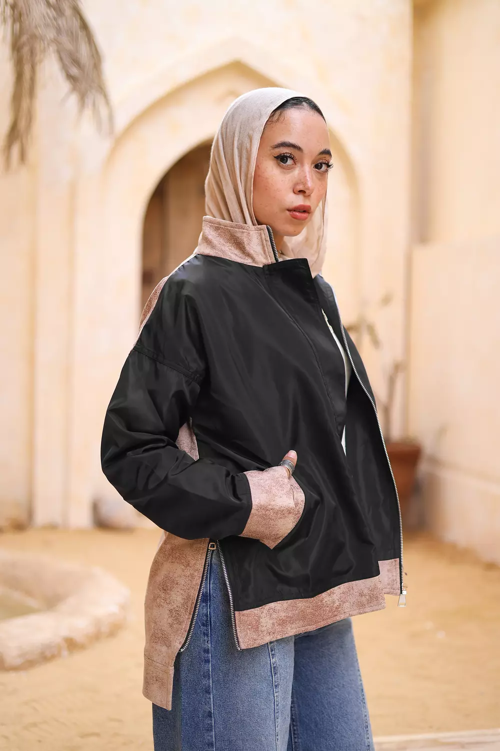 WATERPROOF & LEATHER JACKET IN BEIGE 3