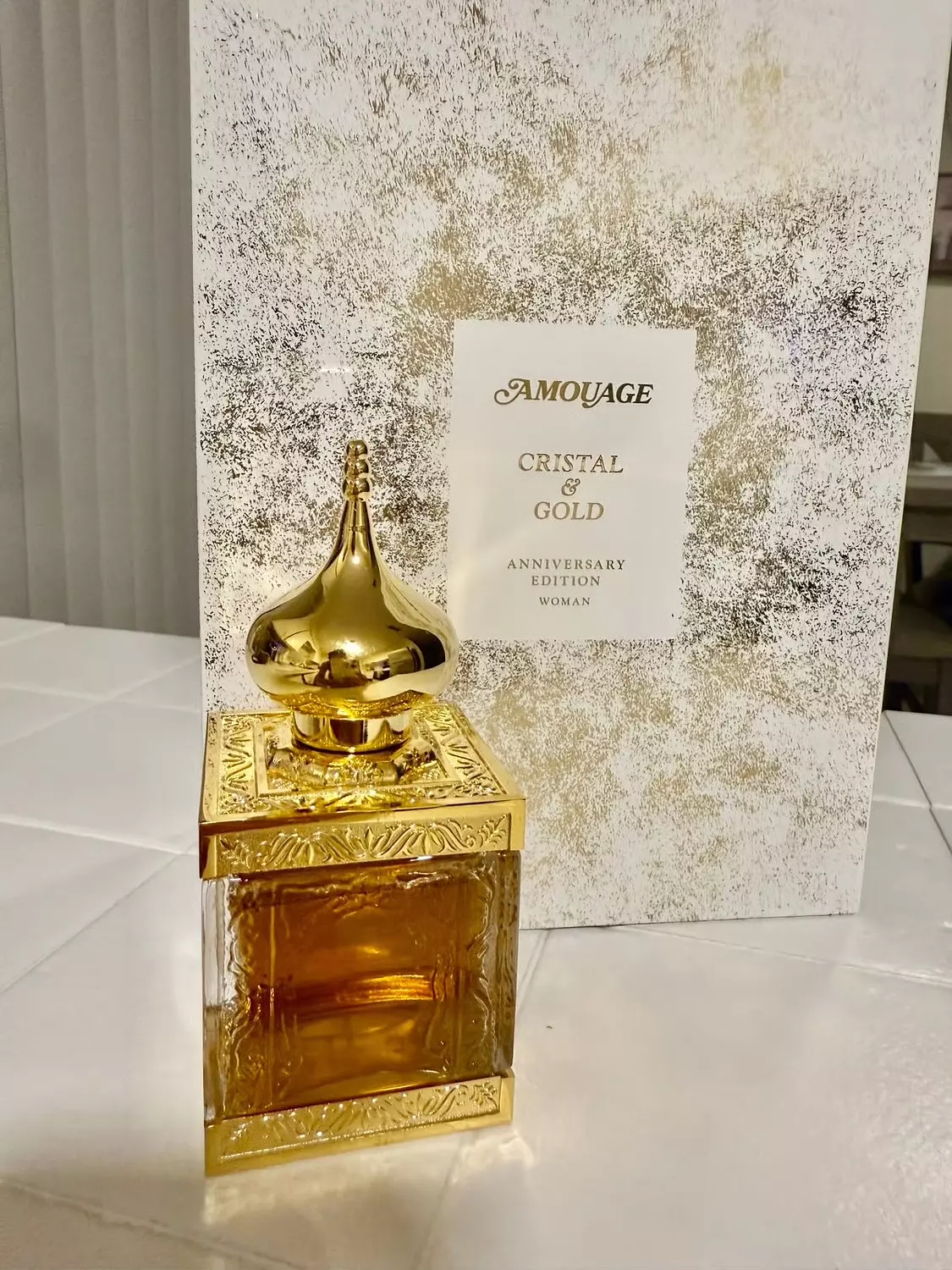 Amouage crystal and gold 3