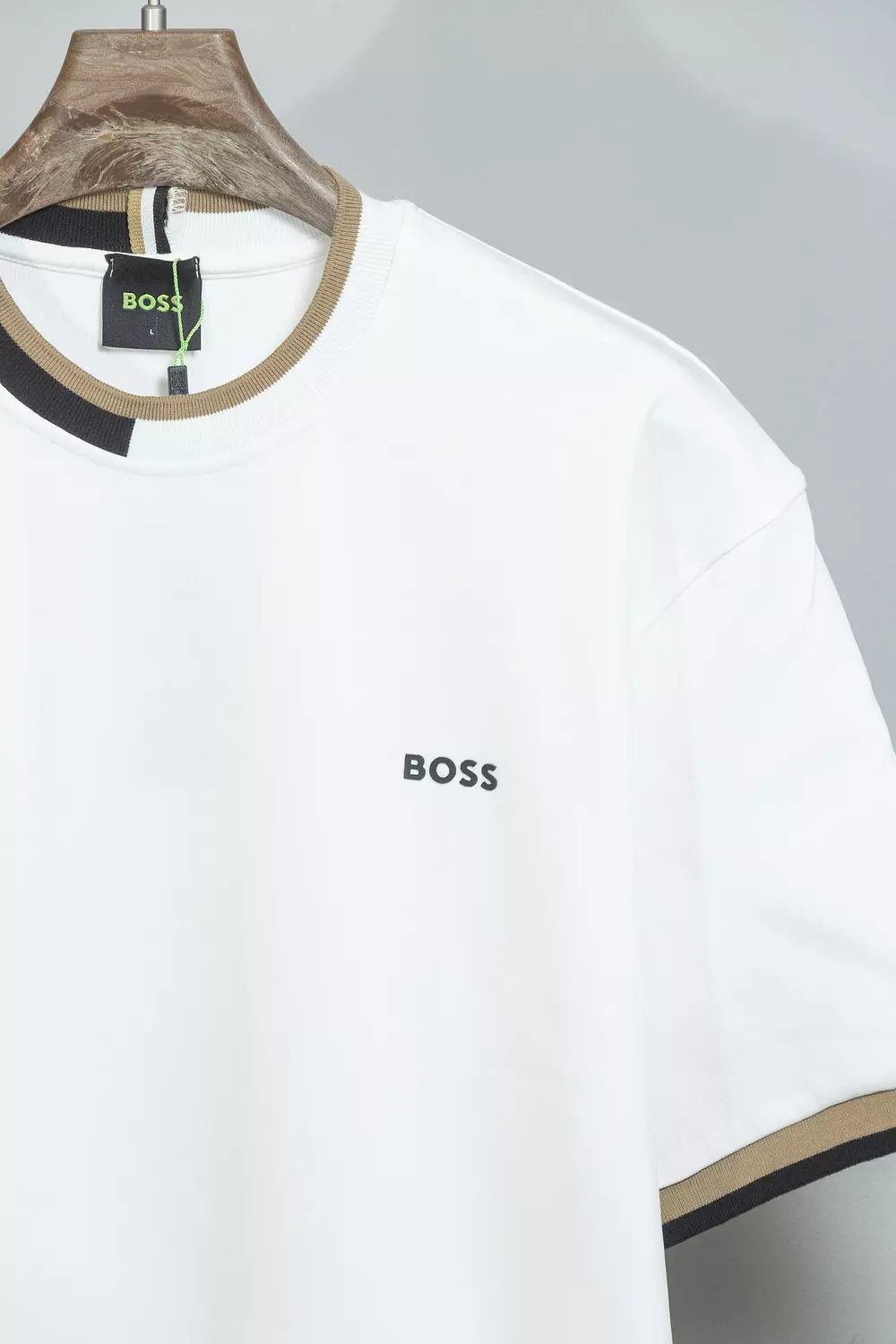 HUGO BOSS TSHIRT \ 2271 3