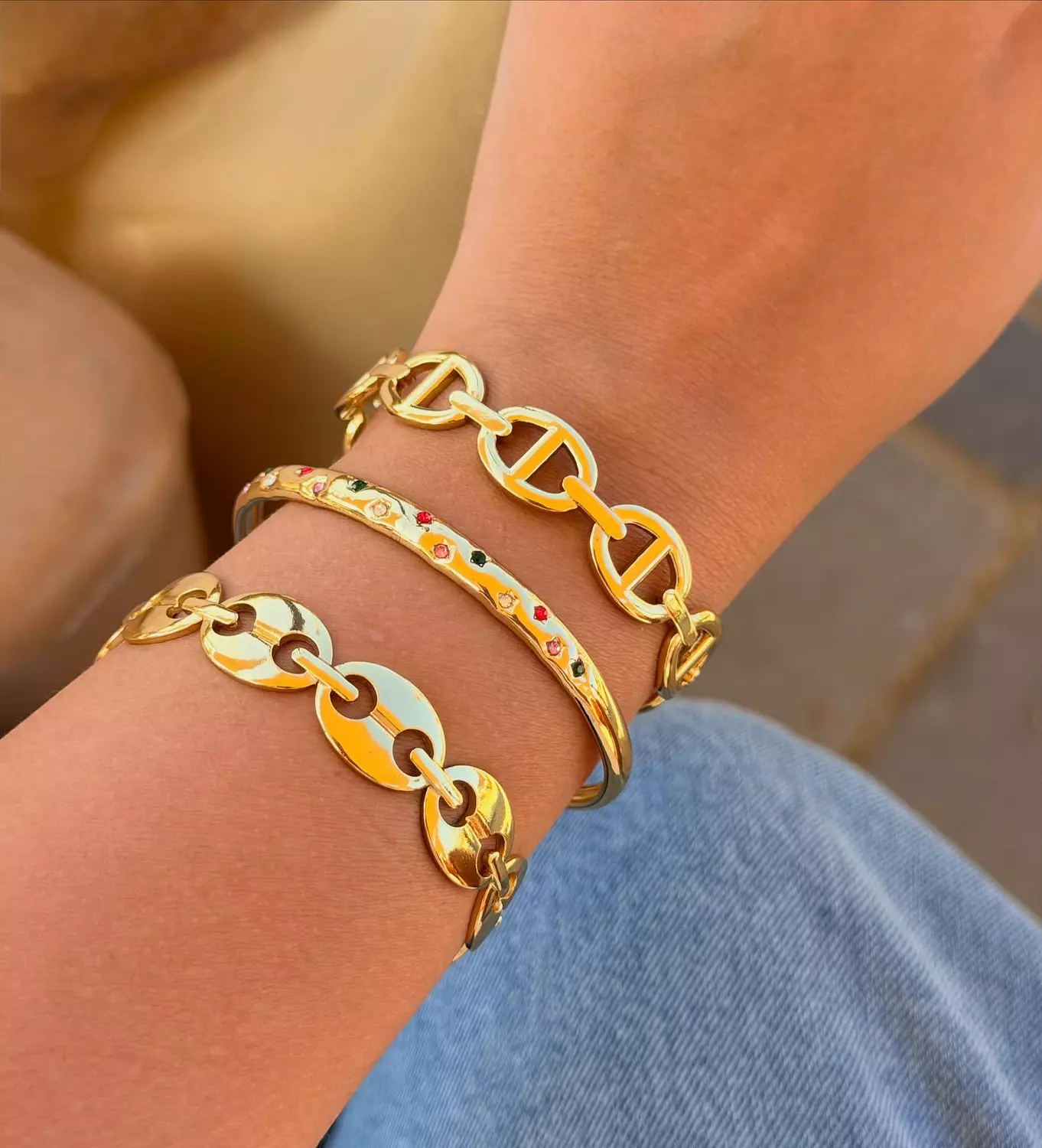 Dazzling lInked Bangles hover image